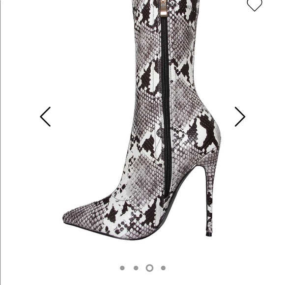 Simmi Snakeskin boots - Picture 4 of 7